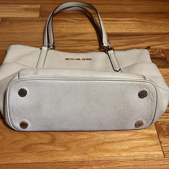 Michael Kors Leather Tote Bag - Picture 3 of 12